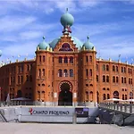 Campo Pequeno Avenida Pensión 3*