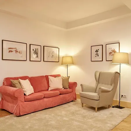 Campo Pequeno Avenida Guest house