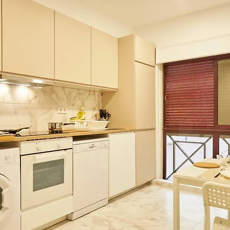 Campo Pequeno Avenida 3*