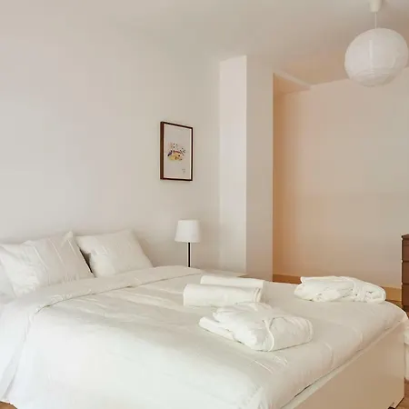Campo Pequeno Avenida Guest house 3*