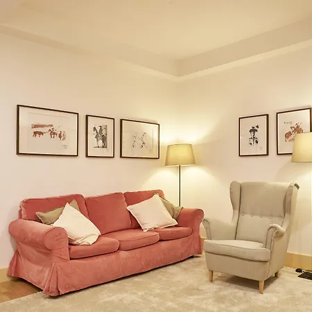 Гостевой дом Campo Pequeno Avenida 3*