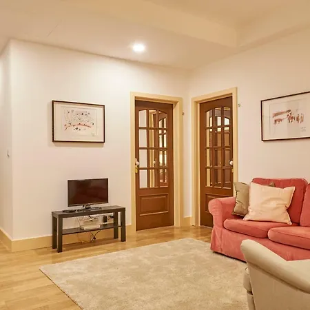 Гостевой дом Campo Pequeno Avenida